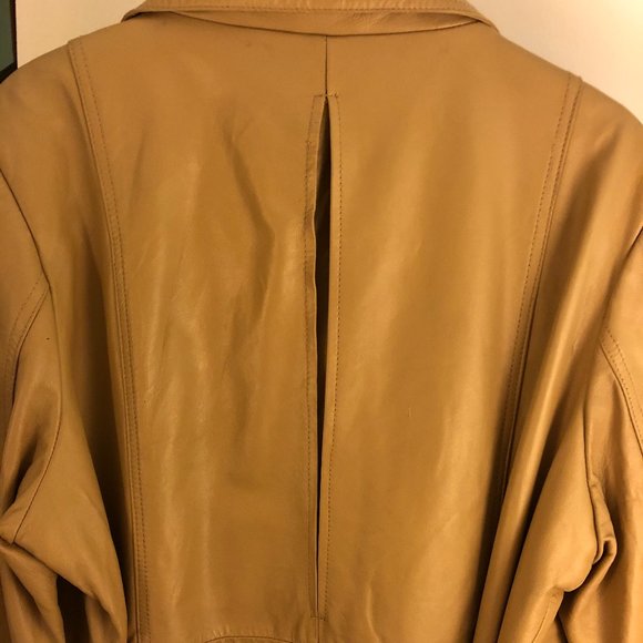 Soft Tan Plus Size LeatherTrench Coat (Size 2X) - Picture 3 of 10